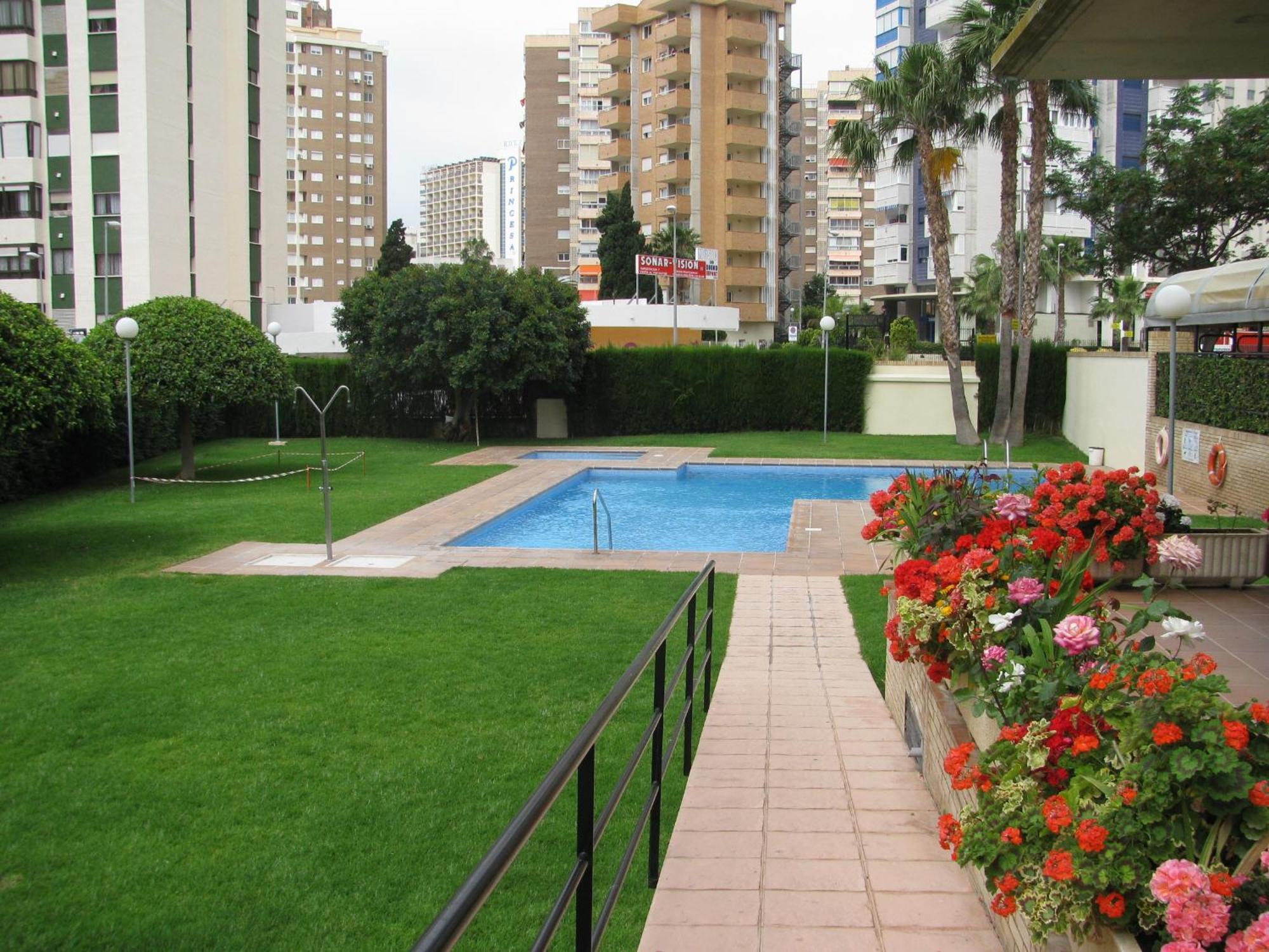 Apartamentos Torre Ipanema Benidorm Exterior photo